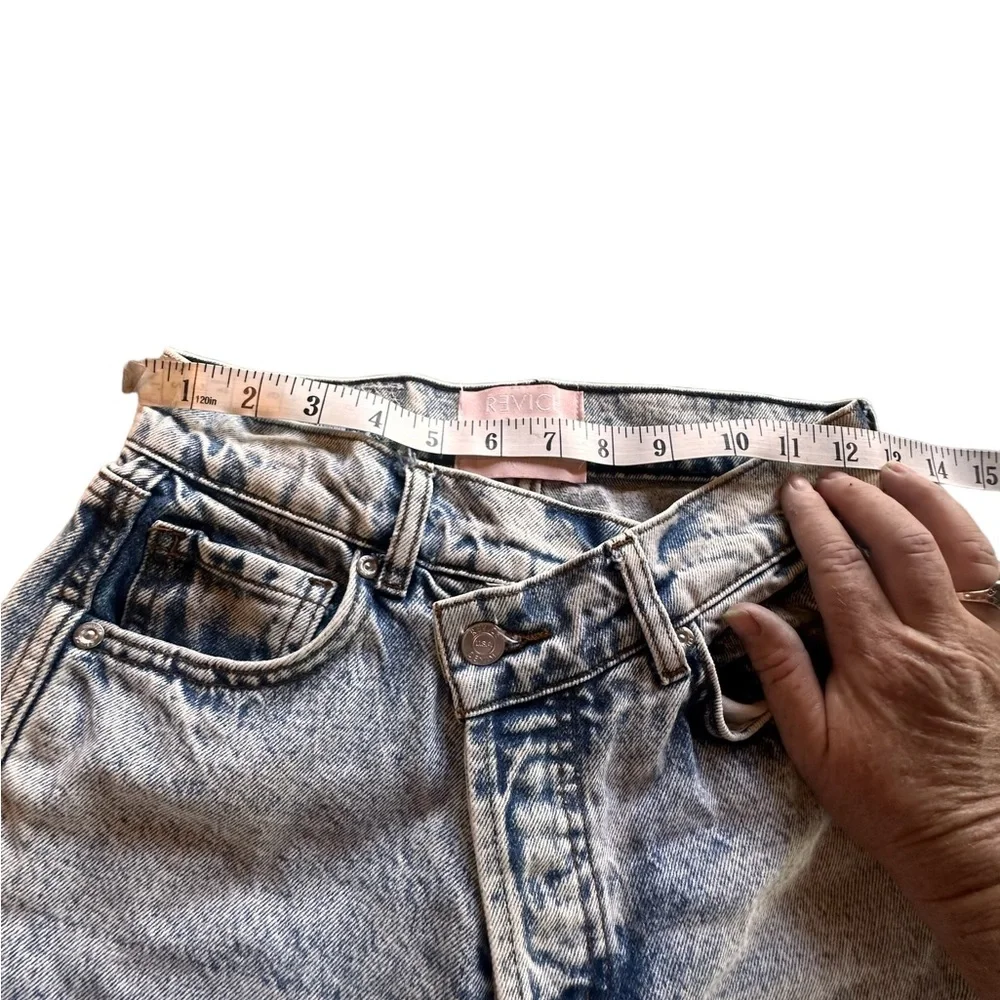 Revice size 25 crossover/asymmetrical waist denim jeans.‎ Button fly, acid wash. - Picture 10 of 14
